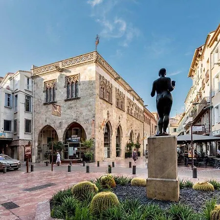 Apartman Le Delambre *