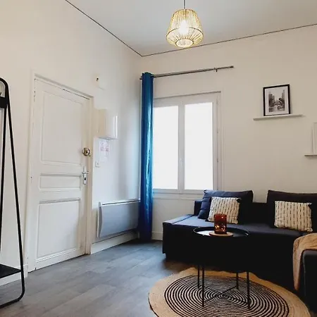 Le Delambre Apartment *